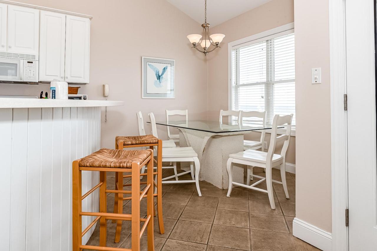 Villa Shutters Pine Knoll Shores Exterior foto